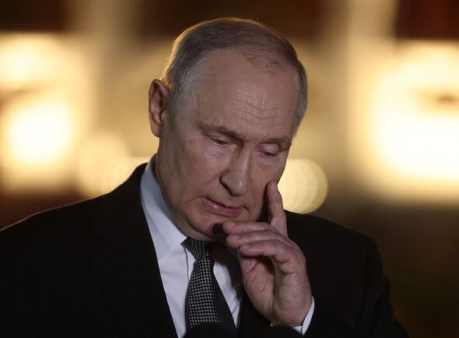 Vladimir Putin ‘ringjallet’ pas arrestit kardiak në dhomën e gjumit