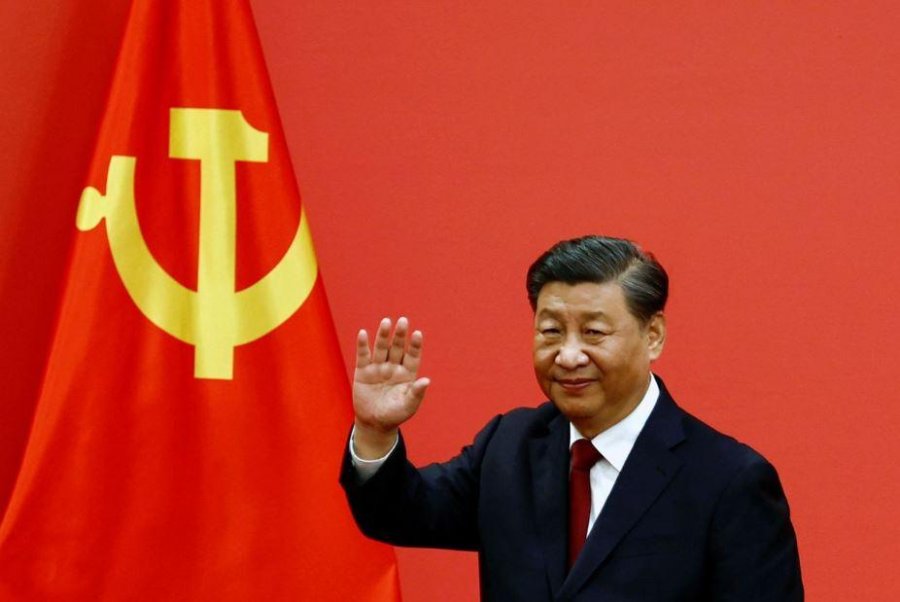 Eliminime politike në Kinë, shkarkohen zyrtarët e lartë