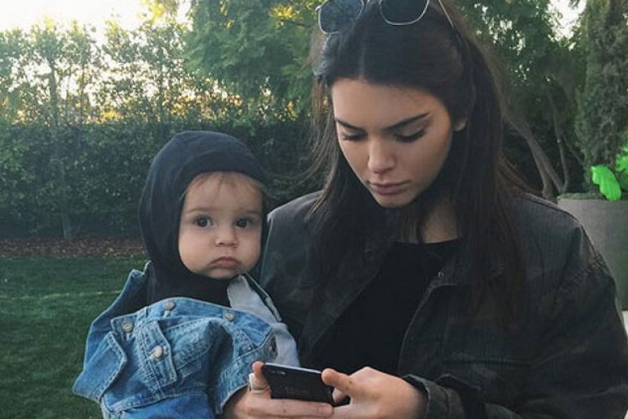 Kendall Jenner rrëfen arsyen pse ka frikë të bëhet me fëmijë