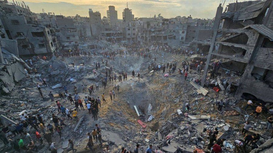 ‘Qendra e operacioneve të Hamasit’/ Izraeli merr përsipër sulmin në kampin e refugjatëve në Gaza