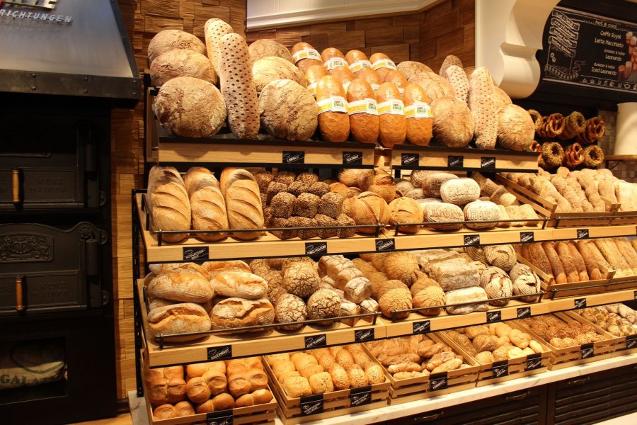 Kontroll për shitjen e bukës nga 15 nëntori: Etiketë për llojin, peshën dhe çmimin