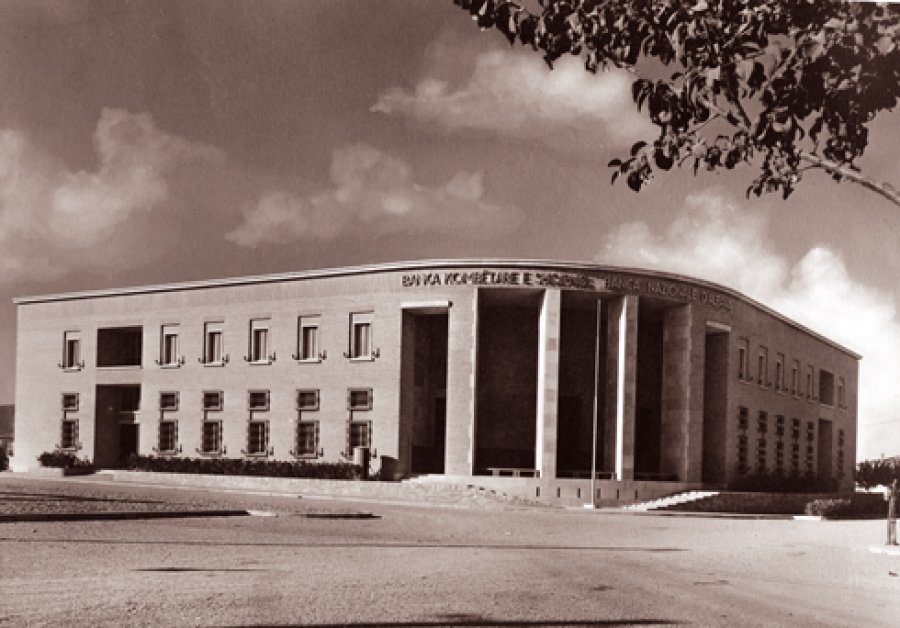 Më 2 shtator 1925 në Romë, ceremonia zyrtare e themelimit të Bankës Kombëtare të Shqipnis