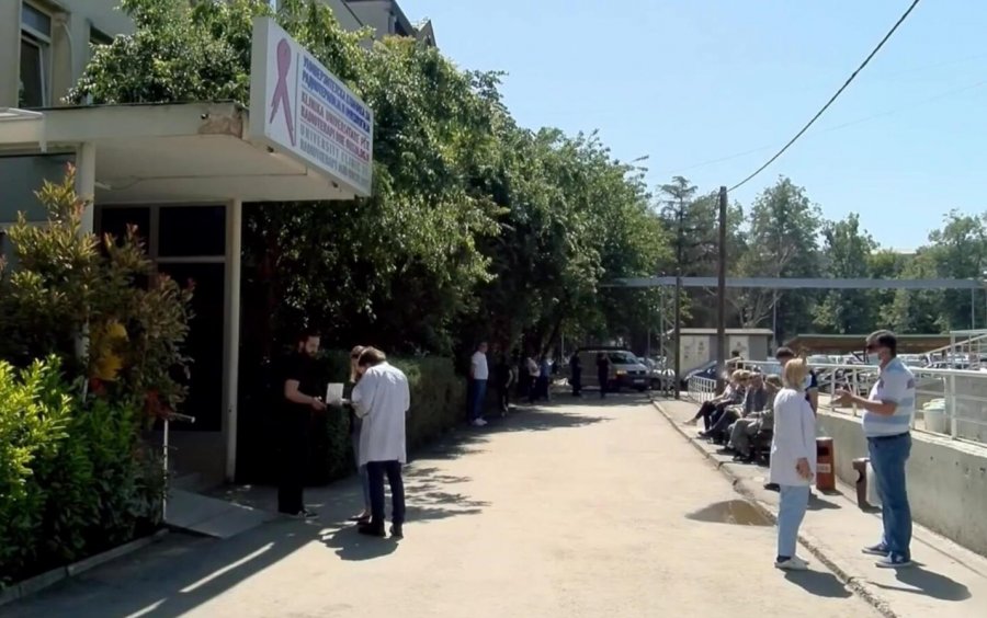 Shkup: Skandal në Klinikën e Onkologjisë: vidhen ilaçet e të prekurve nga kanceri