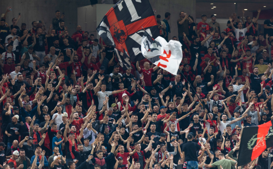 ME JU, NE JEMI 12! Shiten të gjitha biletat e ndeshjes Shqipëri – Poloni