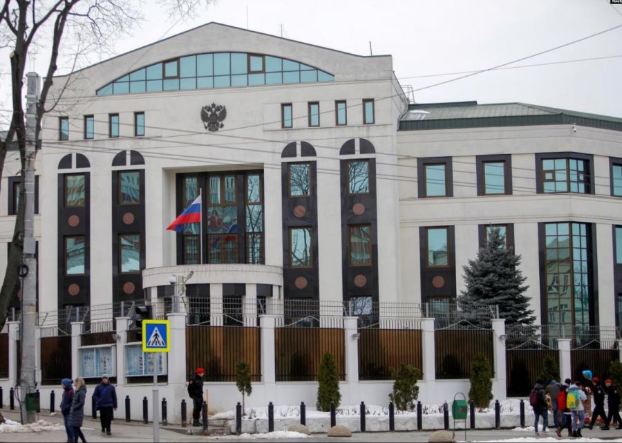 Ambasada ruse në Moldavi, me lidhje të forta me agjenturën