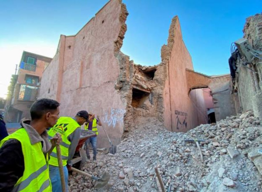 'U duk sikur shpërtheu një bombë'/ Flasin të mbijetuarit në Marok 