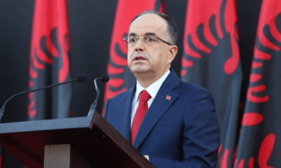 Presidenti Begaj takohet me përfaqësuesit e partive politike shqiptare në Maqedoninë e Veriut