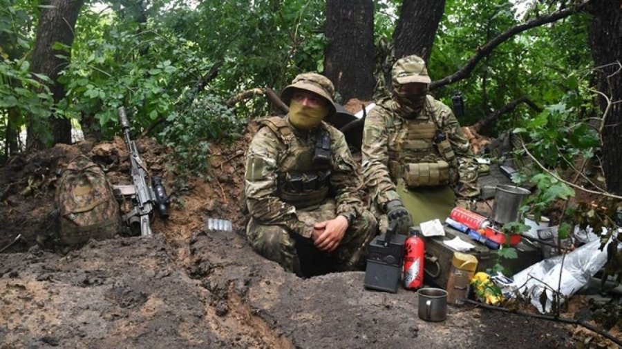 Biseda telefonike e përgjuar e një ushtari rus: Kam dëgjuar se 150 mijë ukrainas po lëvizin në Krime