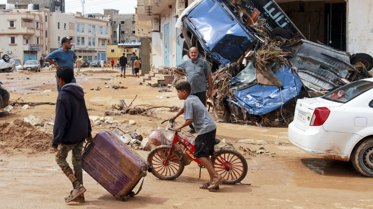 Katasrofa në Libi: 2-mijë të vdekur, mbi 10-mijë të zhdukur