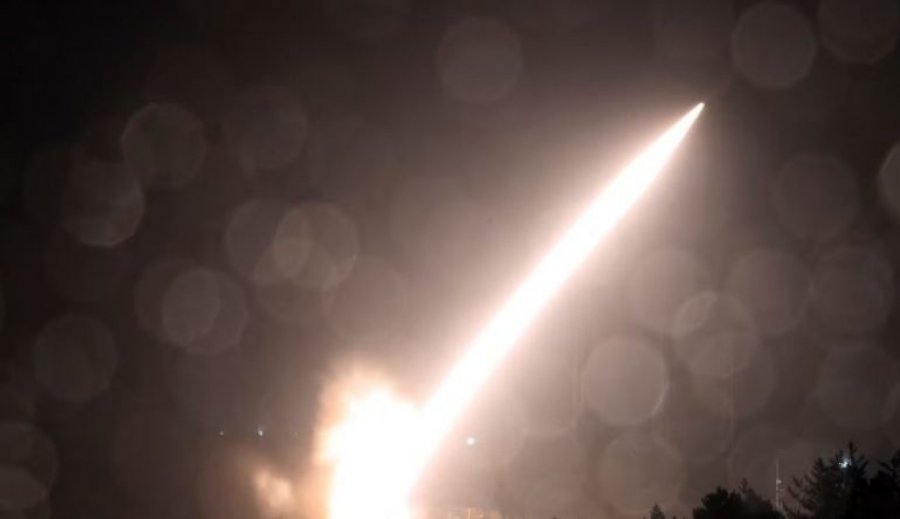 SHBA tjetër ndihmë Ukrainës, Uashingtoni mund t’i japë sisteme raketore taktike