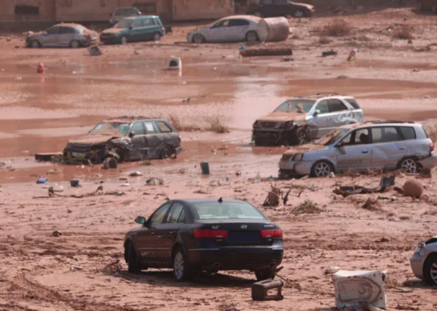 Stuhia Daniel shkakton të paktën 2200 viktima në Libi, rrugët e mbushura me të vdekur në Derna                 