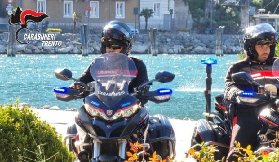 I shpallur në kërkim për tentativë vrasjeje, arrestohet i riu shqiptar në Itali