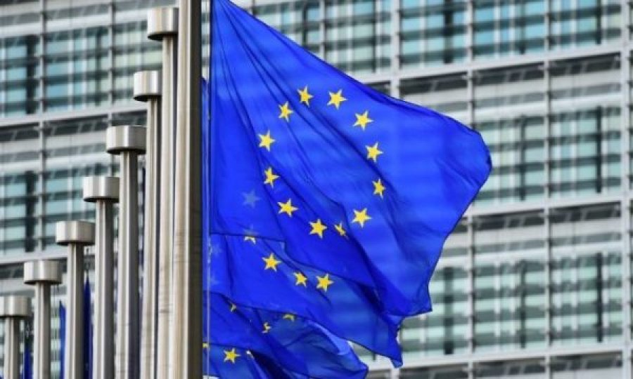 Tri kërkesat e Kosovës për BE