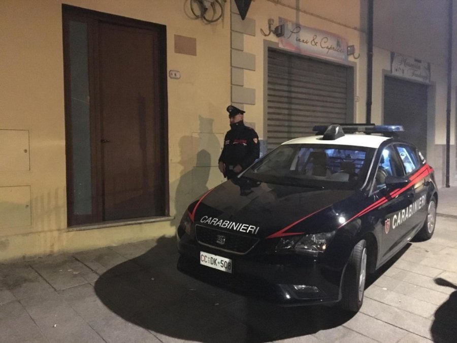 Itali/ Në pranga çifti shqiptar që kishte kthyer apartamentin në pikë shitje heroine