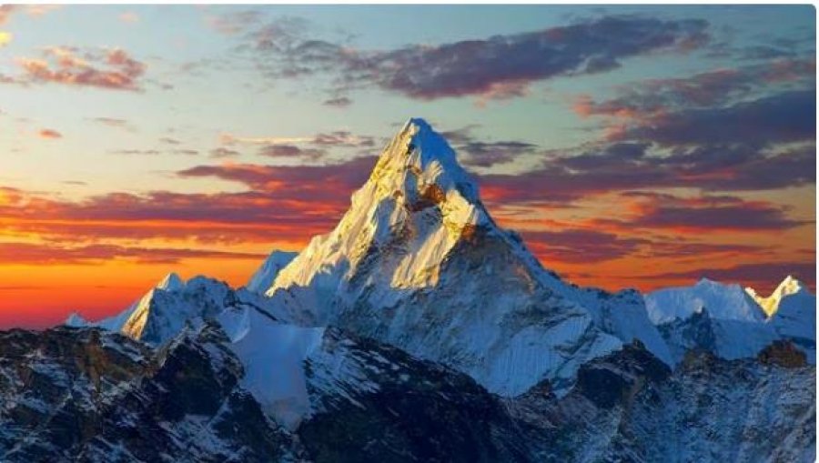 Mali më i lartë në Tokë nuk është Everesti