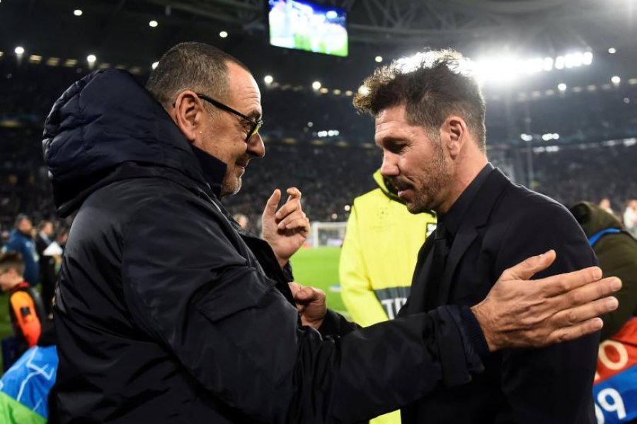Sarri sfidon Simeonen në prag të Lazio-Ateltico Madrid: Nuk jam dakord me futbollin e tij