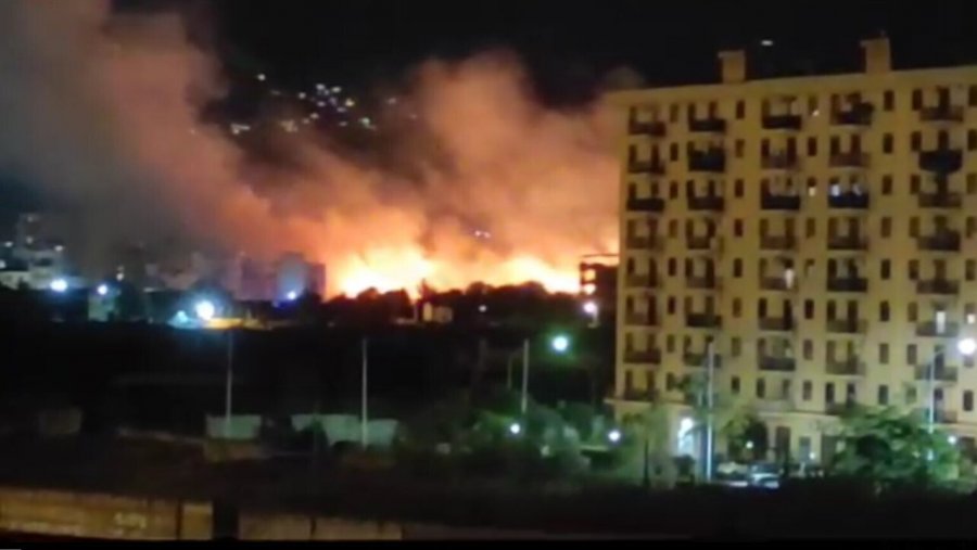 Natë paniku në Palermo nga zjarret, dhjetëra banorë braktisin shtëpitë