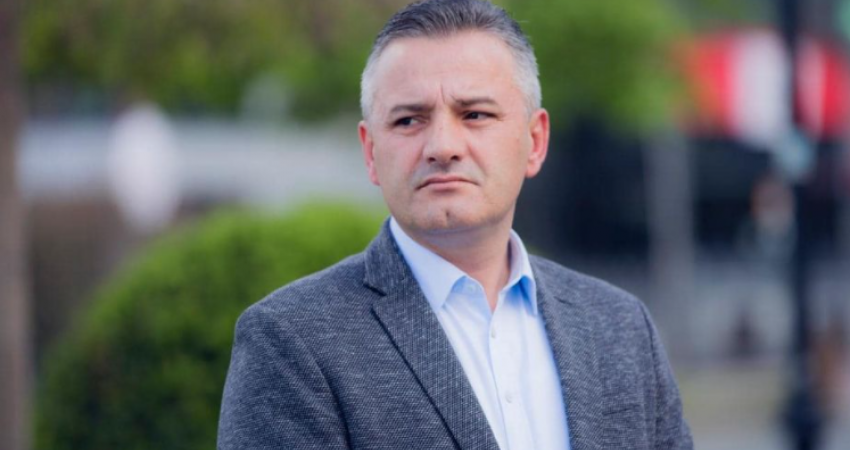 “Ka me marrë vesh krejt bota” – Bekim Jashari emocionon me fjalët që ia kishte thënë babai i tij Hamëza