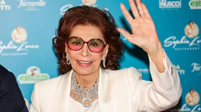 Sophia Loren i nënshtrohet një operacioni urgjent, çfarë i ndodhi aktores?