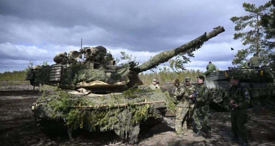Zelensky: Ukraina mirëpret mbërritjen e tankeve Abrams