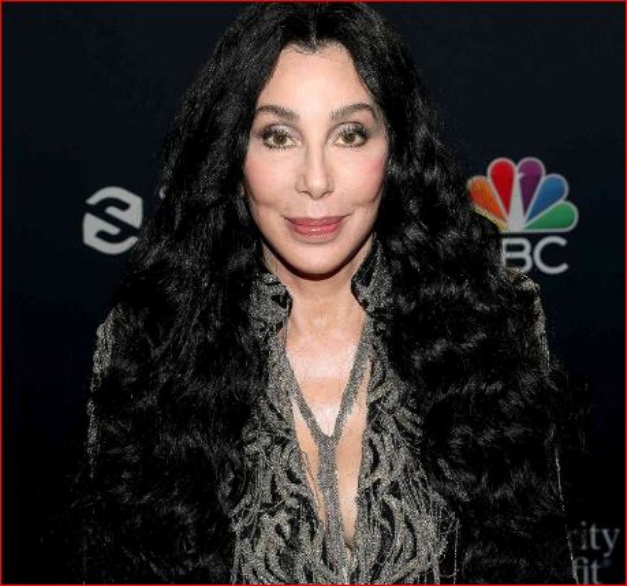 Pagoi 4 burra për t’i rrëmbyer djalin, Cher përballë gjykatës