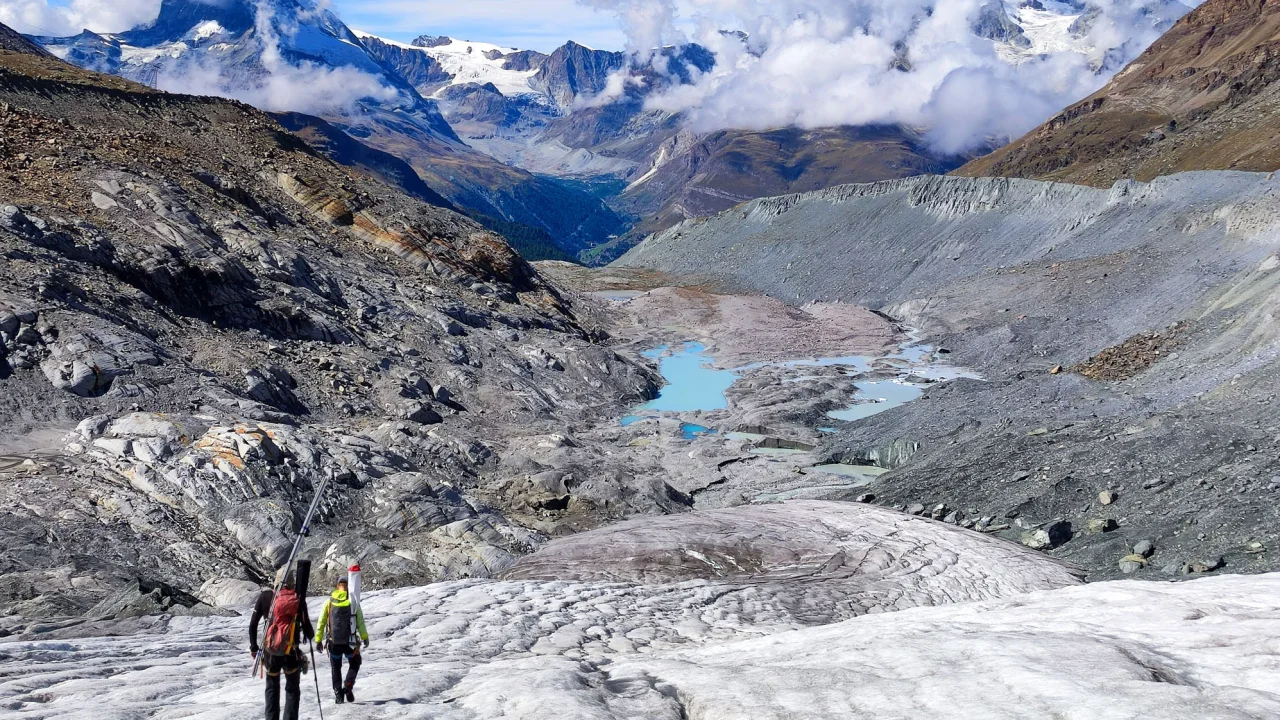 Akullnajat e Zvicrës humbasin 10% të vëllimit të tyre në vetëm dy vjet