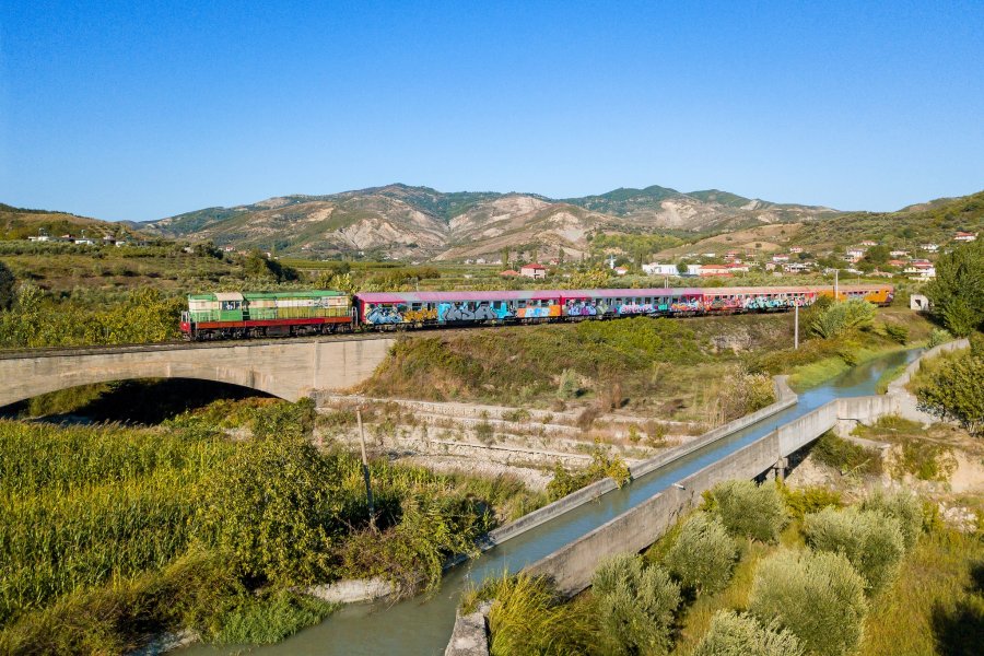 Hekurudha Shqiptare buzë falimentit, KLSH: Në krizë të mprehtë likuiditeti