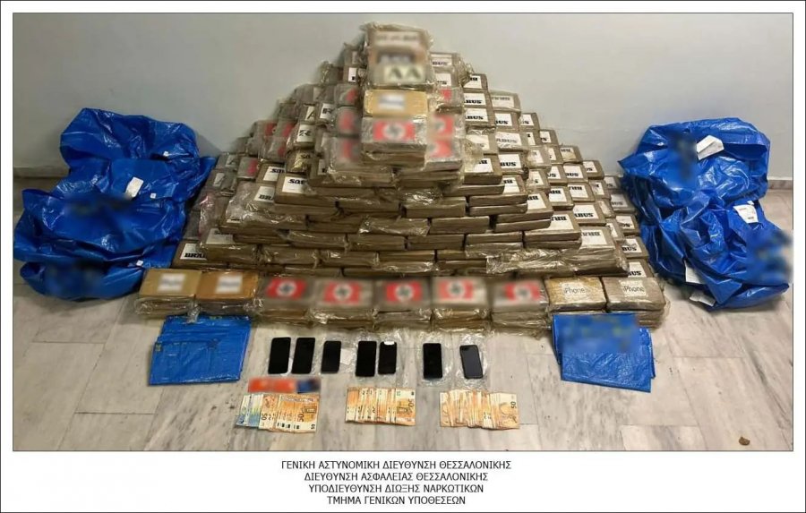 FOTO/ Sekuestrohen 585 kg kokaine, shkatërrohet familja shqiptare e trafikut