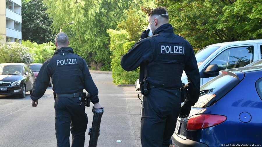 Hyrja ilegale e refugjatëve rëndon gjyqësorin gjerman, kontrabandistët bëhen më agresivë