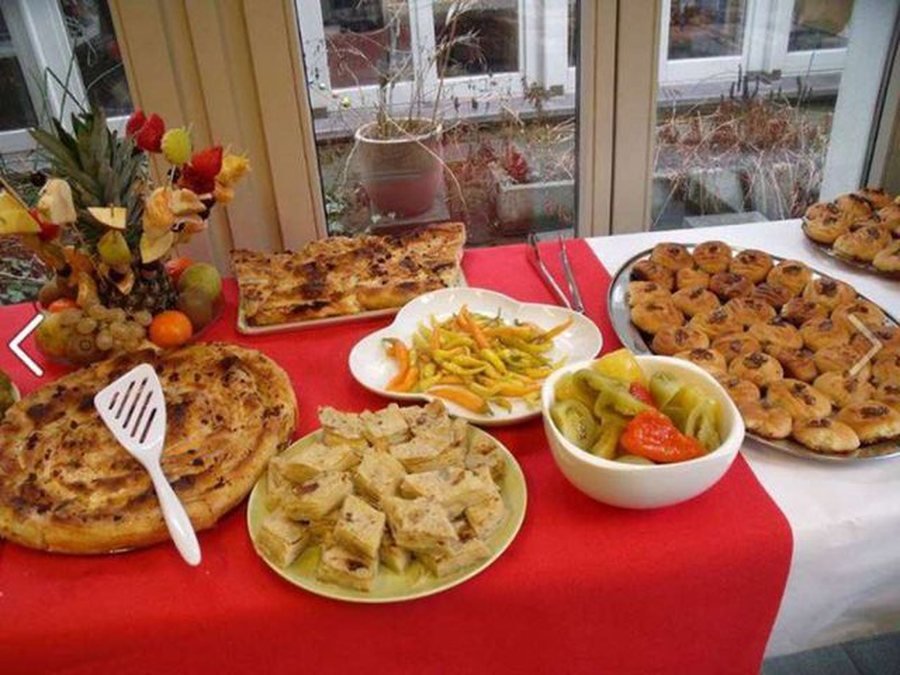 Ushqimet që nuk duhet të mungojnë në tryezën tuaj në ditën e Fiter Bajramit!