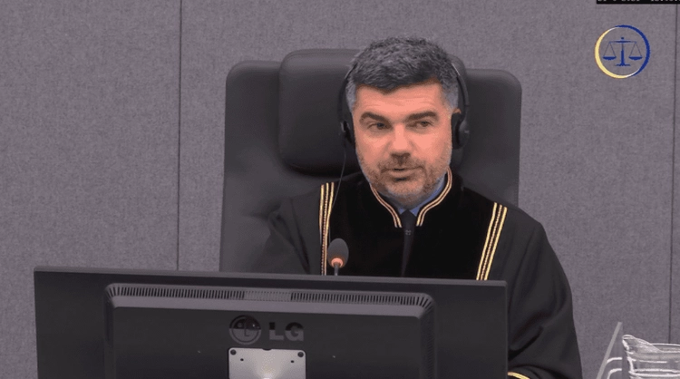 Trëndafilova refuzon kërkesën e Thaçit për zëvendësimin e gjyqtarit, Nicolas Guillou