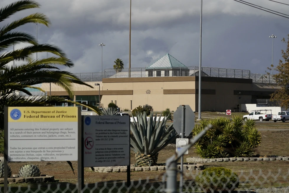 Drejt mbylljes burgu i grave në Kaliforni, ku të dënuarat i janë nënshtruar abuzimit seksual