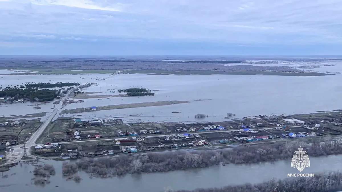 Vazhdon shkatërrimi nga përmbytja në rajonin rus në kufi me Kazakistanin
