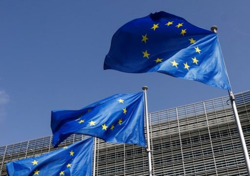 BE për ndalimin e autobusëve nga Kosova: Serbia ka shkelur marrëveshjen për lëvizjen e lirë