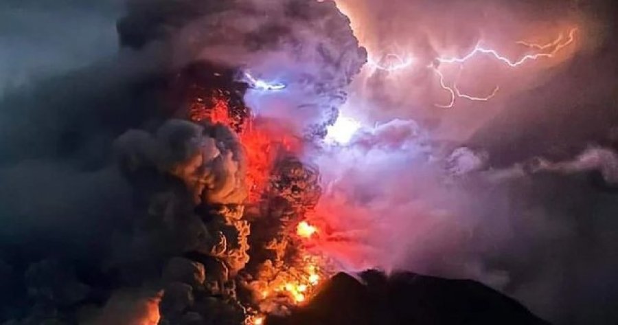 ‘Mali mund të shembet dhe të shkaktojë cunam’, shpërthen vullkani në ishull