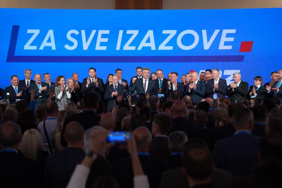 Kroaci, konservatorët në pushtet fituan zgjedhjet parlamentare, por nuk mund të qeverisin të vetëm
