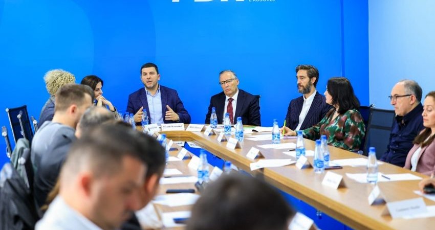 Mblidhet Kryesia e PDK-së: Kosova ka nevojë për zgjedhje të reja sa më parë