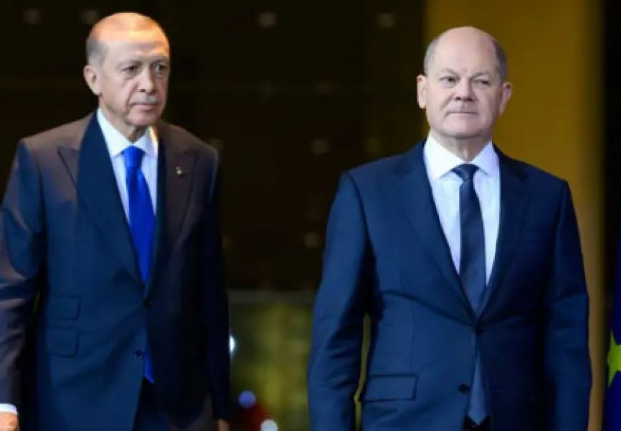 Turqia, partner i rëndësishëm strategjik! BE dëshiron të rifillojë negociatat me Erdogan për migrimin dhe lehtësimin e vizave