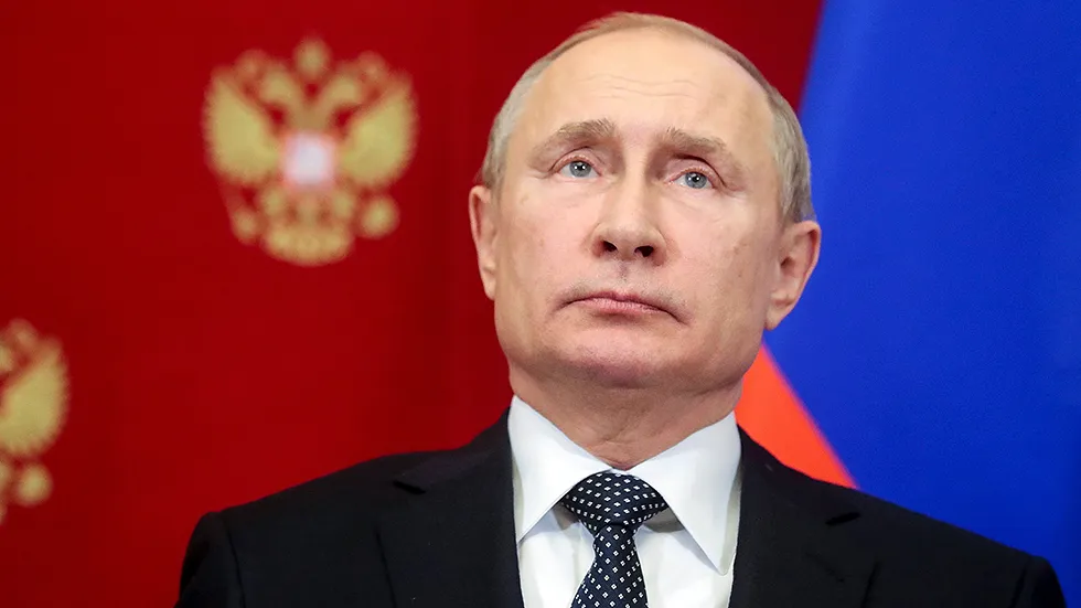 Putin betohet si president i Rusisë për herë të pestë