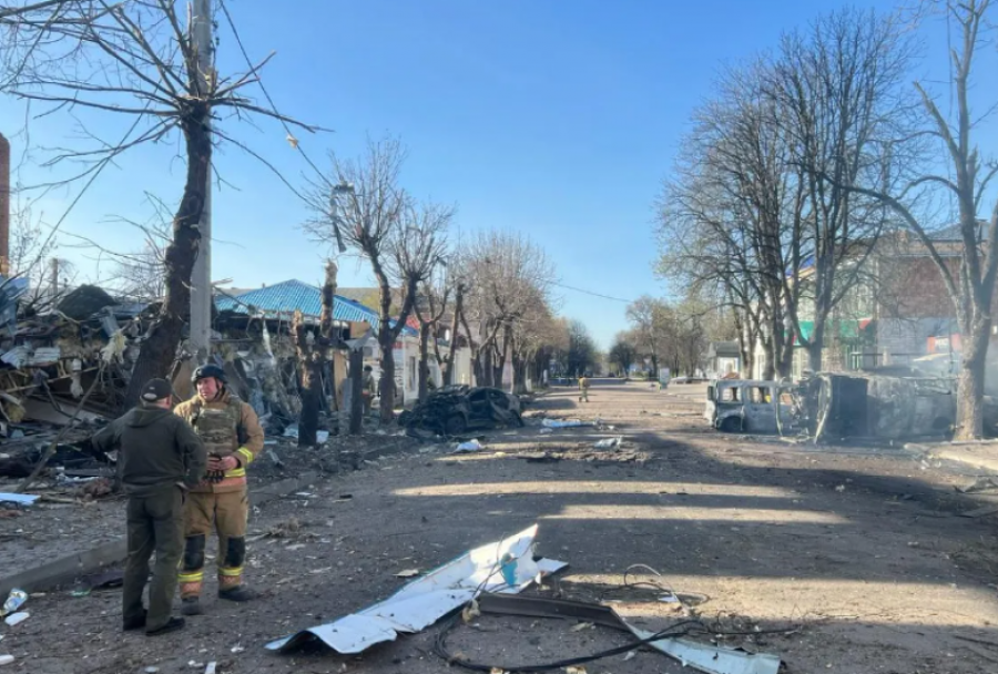 Rusia sulmon 13 komunitete në rajonin Sumy, duke plagosur 1 person