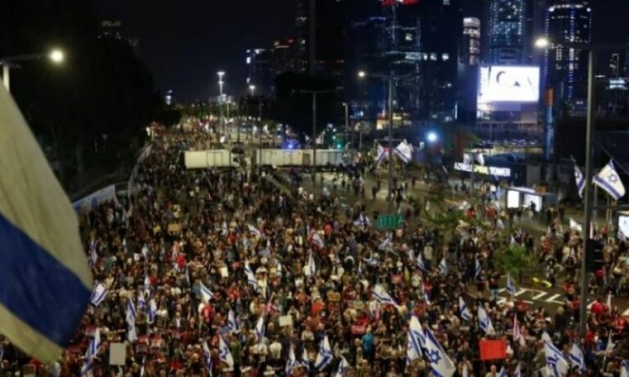 Nga marrëveshja për lirimin e pengjeve, te zgjedhjet e reja, protesta masive në Izrael