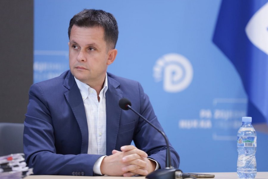 'Auditi në bashkinë e Tiranës duhet të përfshijë të parin Maznikun, ministrin e Pushtetit Vendor'