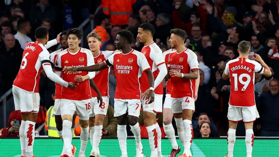 Premier League/ Arsenali shpartallon Chelsean në derbin e Londrë