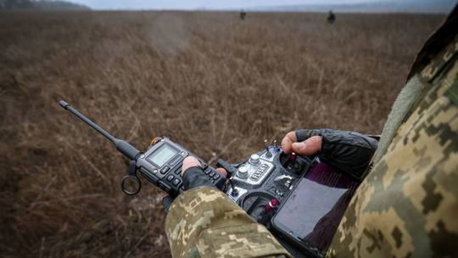 Konflikti në Ukrainë 'një pasuri' për ushtrinë amerikane - NYT