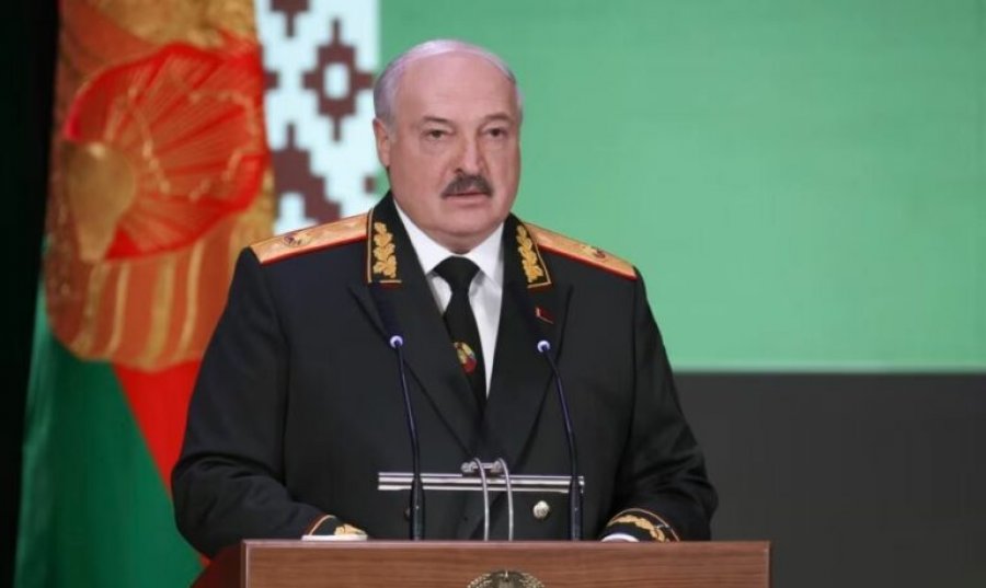 Alexander Lukashenko: Bota afër luftës bërthamore