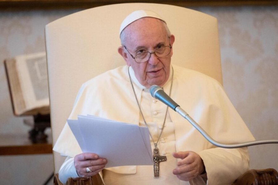Papa Françesku sërish thirrje për negociata për paqe në Ukrainë: Ndalni luftën!