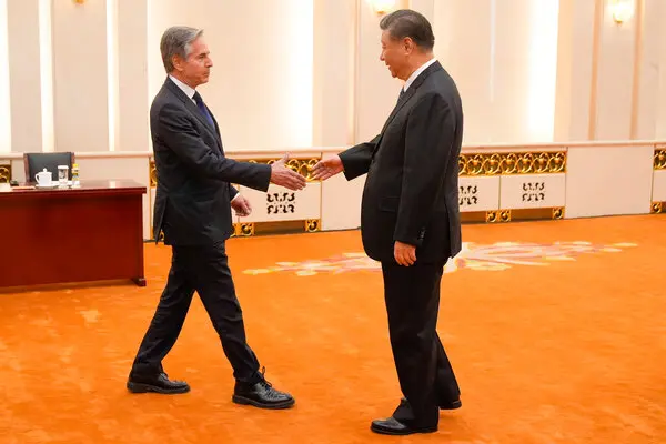 Blinken takohet me Presidentin e Kinës ndërkohë që vendet grinden për çështje dypalëshe dhe globale