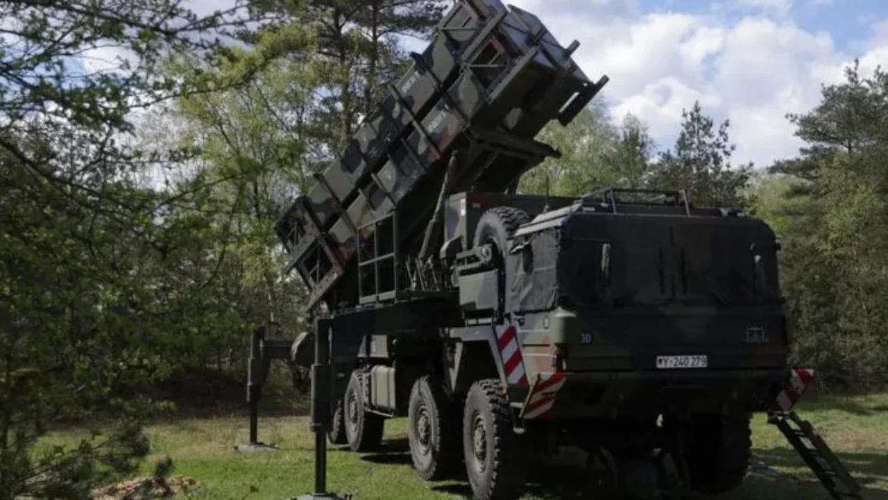 SHBA dërgon raketa Patriot në Ukrainë? BBC: Pjesë e paketës 6 miliardë dollarë të ndihmës