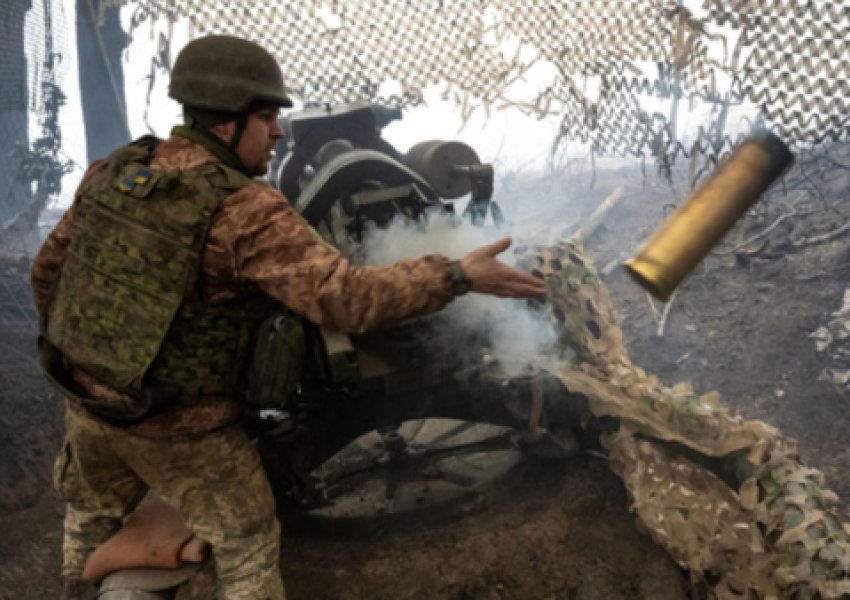 Komandanti i Forcave të Armatosura në Ukrainë: Situata është përkeqësuar