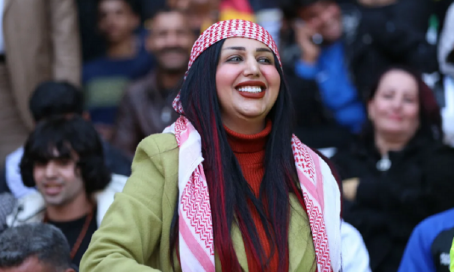 Vritet ylli irakian i TikTok në Bagdad, më parë ishte e dënuar me burgim për videot e saj me ‘gjuhë të turpshme’